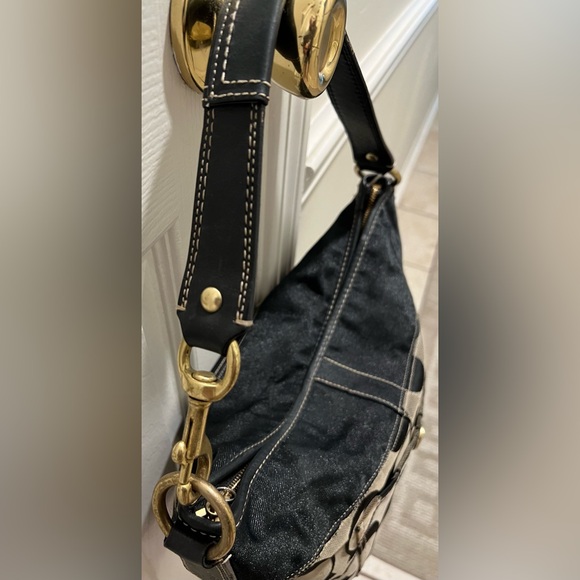 Coach Signature Canvas Black and Gray Ergo Hobo Vintage Handbag! L0771-11689. - Picture 9 of 16